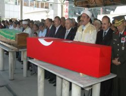 Şehit Koza gözyaşlarıyla uğurlandı